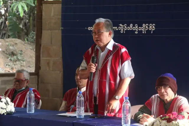 တိုက်ပွဲအရှိန်မြင့်လာတာ ကေအန်ယူ ဥက္ကဋ္ဌသစ်ကြောင့် မဟုတ်ဘူးလို့ဆို