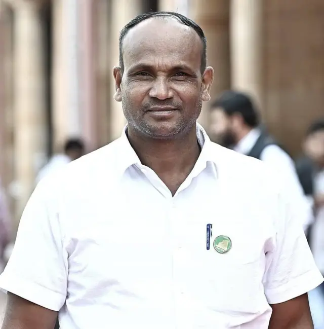 विनोद निकोले यांच्याकडे 2019 केवळ 51 हजार रुपयांची संपत्ती होती.