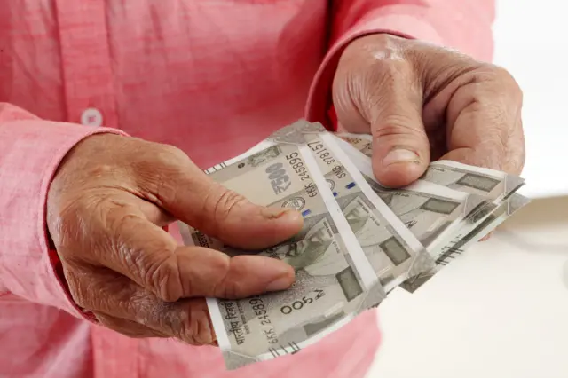 બીબીસી ગુજરાતી રિયલ એસ્ટેટ કોમર્શિયલ પ્રોપર્ટી ઈન્વેસ્ટમેન્ટ ટ્રસ્ટ REIT રોકાણ આવક