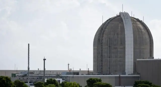 سپین، ایٹم بم، امریکہ