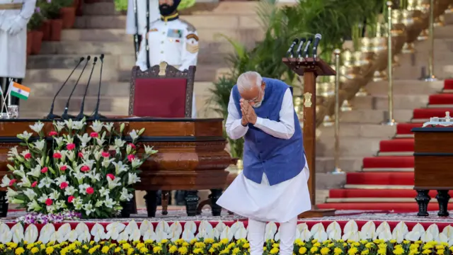 नरेंद्र मोदी 