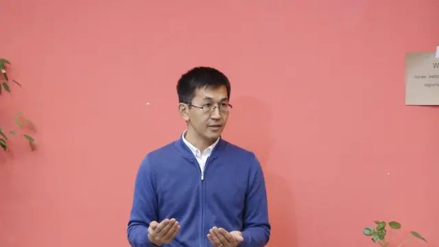 Эмил Жураев