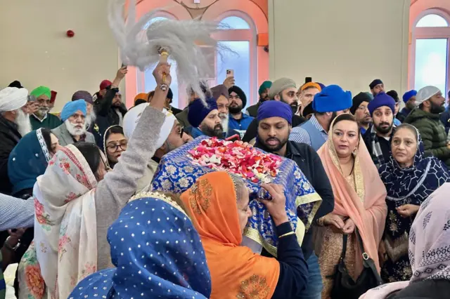 ਗੁਰੂ ਗ੍ਰੰਥ ਸਾਹਿਬ ਦਾ ਸਰੂਪ 