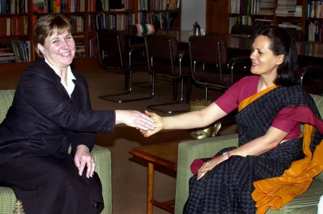 ګاندي او کریسټینا