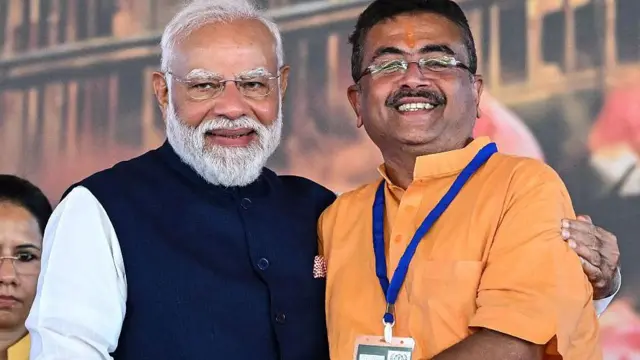 मुख्यमंत्री ने केंद्र सरकार के साथ समन्वय में वृक्षारोपण और योग कार्यक्रम आयोजित करने की भी घोषणा की