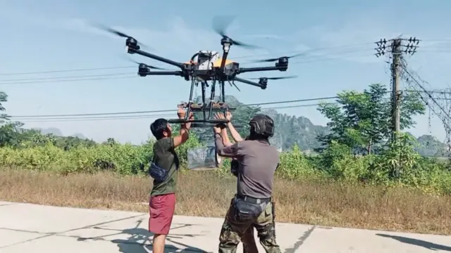 ဒရုန်း တပ်ဖွဲ့ တစ်ခုဖြစ်တဲ့ Cloud Wings 