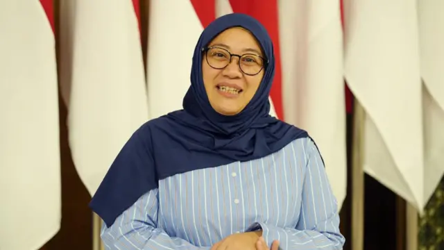 Juru bicara Kementerian Agama, Anna Hasbie mengatakan bahwa Surat Edaran dibuat sebagai pedoman bagi masyarakat. 