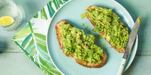 L'avocat sur toast.