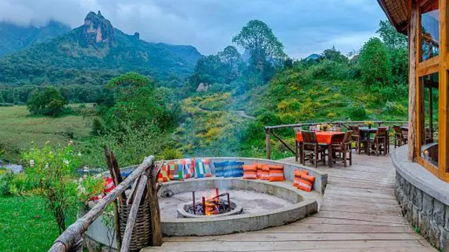 Paarkii Gaarreen Baalee keessa loojii yookiin bakka tuuristoonni buufatan keessaa tokko 