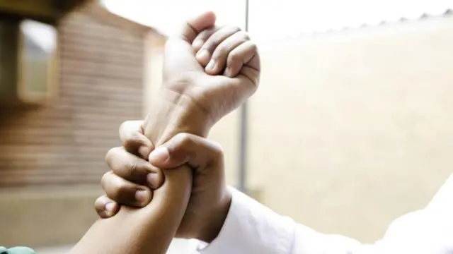 પ્રતીકાત્મક તસવીર