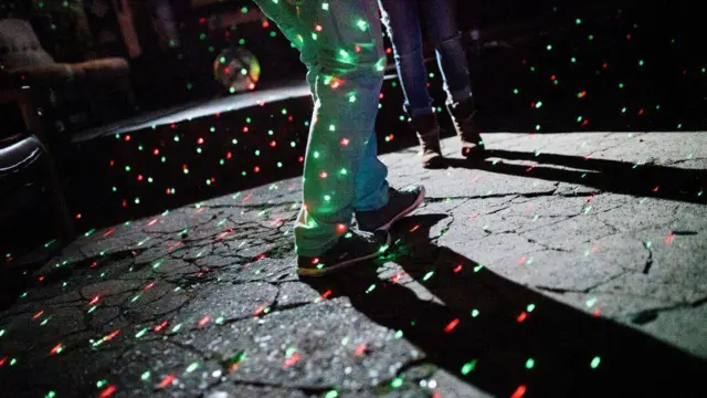 బీబీసీ ఇన్వెస్టిగేషన్, నైట్ లైఫ్, వాకింగ్ టూర్స్, సోషల్ మీడియా, మహిళలు, భద్రత