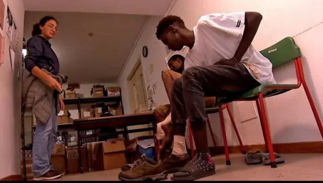 Abimukira bambuka n'amaguru bajya mu Burayi