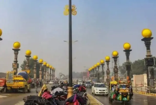 अयोध्या में लाइटें चोरी