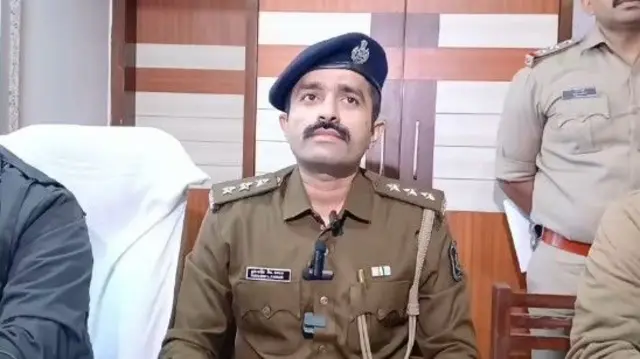 બીબીસી ગુજરાતી, ગુજરાત, બીબીસી, બનાસકાંઠા, પાડલિયા, આદિવાસી, પોલીસ પર હુમલો, વનવિભાગની ટીમ પર હુમલો,