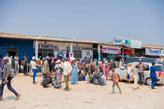 Ku gituro ca Cotebu mu Ngagara, ku gituro c'imodoka zunguruza abantu zija ruguru, ku wa 28 Mukakaro 2025