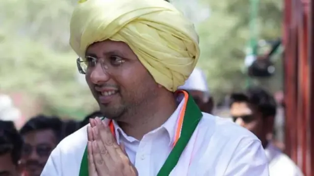 गोवाल पाडवी 