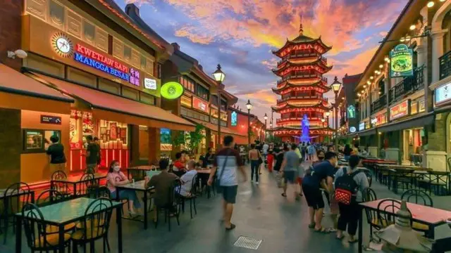 Kawasan yang dinamai Pantjoran PIK.