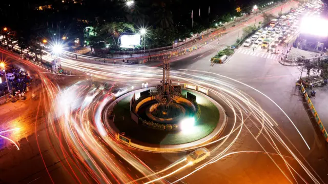 Multfilm jinsiy aloqa onlayn Rus alkogollari ishtirokidagi havaskor porno