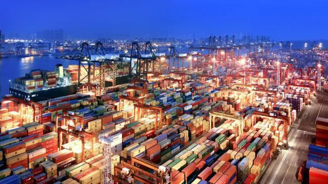 আন্তর্জাতিক বাণিজ্যে পণ্যের সরবরাহ স্বাভাবিক হয়েছে