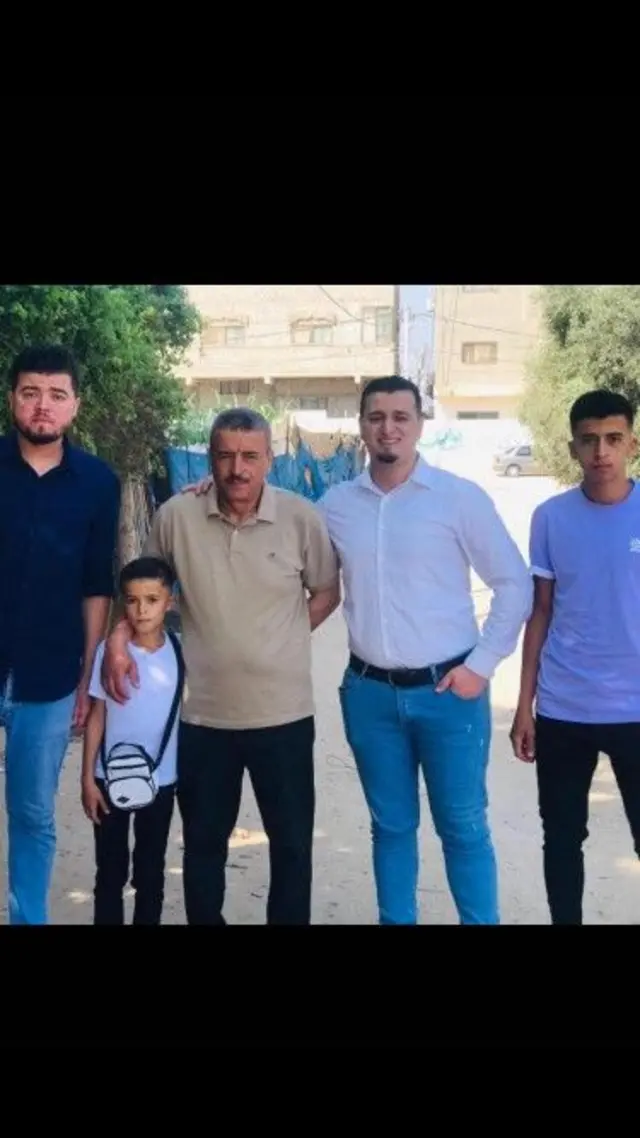 الناجي الوحيد من هذه العائلة هو الطفل محمود عبد الرحمن خليل ماضي، يبلغ من العمر 11 عاماً