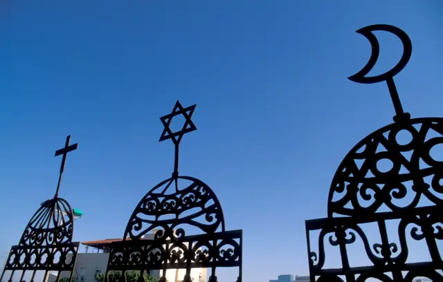 Símbolos del cristianismo, judaísmo e islamismo