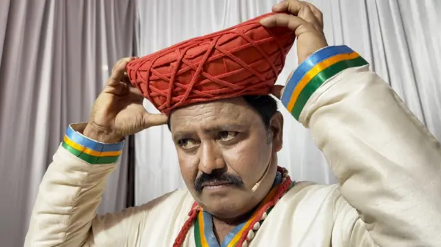 दिग्दर्शक संभाजी तांगडे