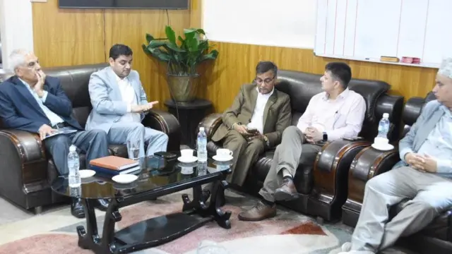 स्वास्थ्यमन्त्री प्रदीप पौडेल, कानुनमन्त्री अजय चौरसियासहितका पदाधिकारी