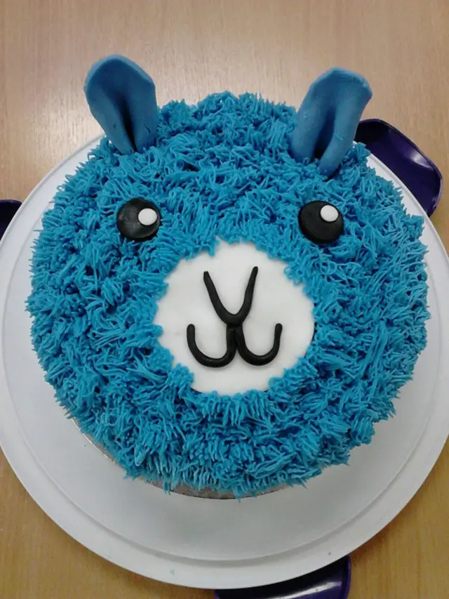 ኬክ ላማ (ኣብ ደቡብ ኣመሪካ እትርከብ እንስሳ መጽዓን) ብላማ ትራቭል