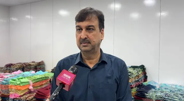 બીબીસી ગુજરાતી, ગુજરાત, બીબીસી, સુરત, ટૅક્સટાઇલ, કાપડ ઇન્ડસ્ટ્રી, 