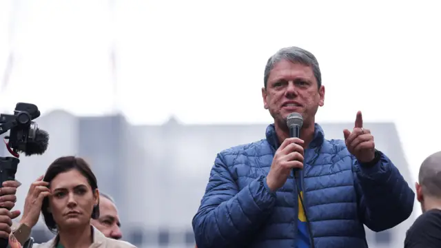 Tarcísio de Freitas