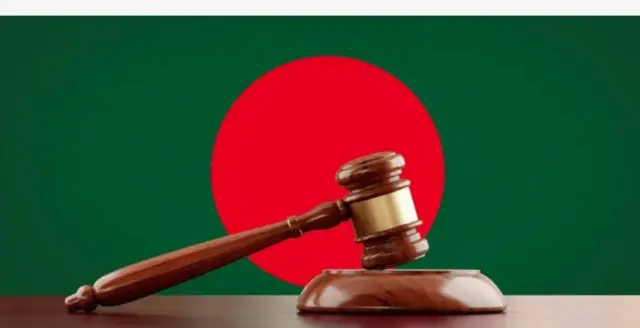 வங்கதேசத்தின் முன்னாள் பிரதமர் ஷேக் ஹசீனா