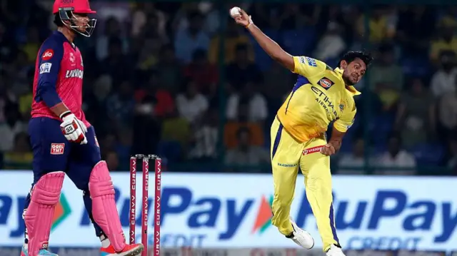 श्रीलंका के तेज़ गेंदबाज मथीशा पथिराना