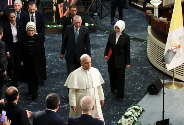 پاپ در کتابخانه ریاست جمهوری ترکیه 