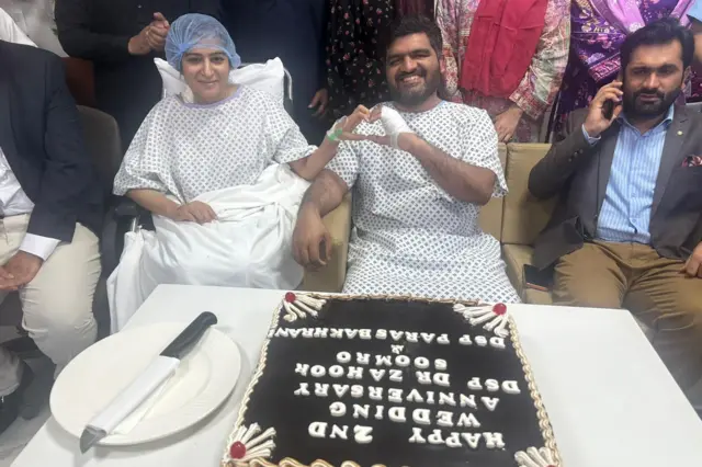 شکار پور کی خاتون ڈی ایس پی  پارس بکھرانی اور ڈی ایس پی ڈاکٹر ظہور احمد سومرو