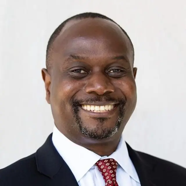 Mvemba Phezo Dizolele