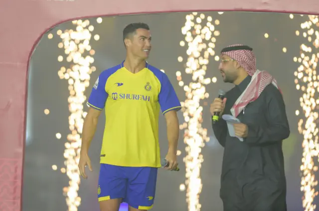 செளதியில் தீவிரமாகும் கால்பந்து மோகம்