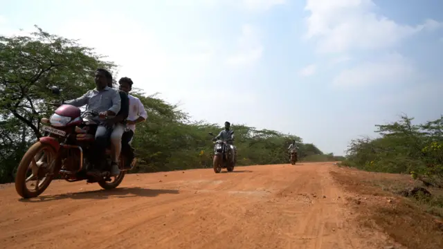 అటకానితిప్ప రోడ్డు