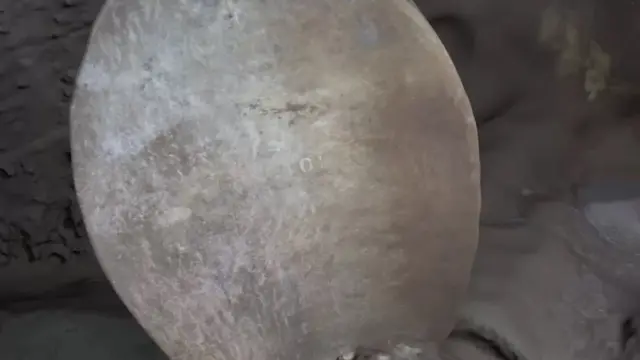 Serial number ya kimwe mu byumba bikaraga moteri ubu irabasha kugaragara