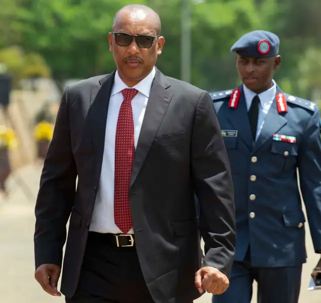 Gen Nyamvumba yaherukaga kugirwa minisitiri w'umutekano mu 2019 umwanya yamazeho amezi atandatu