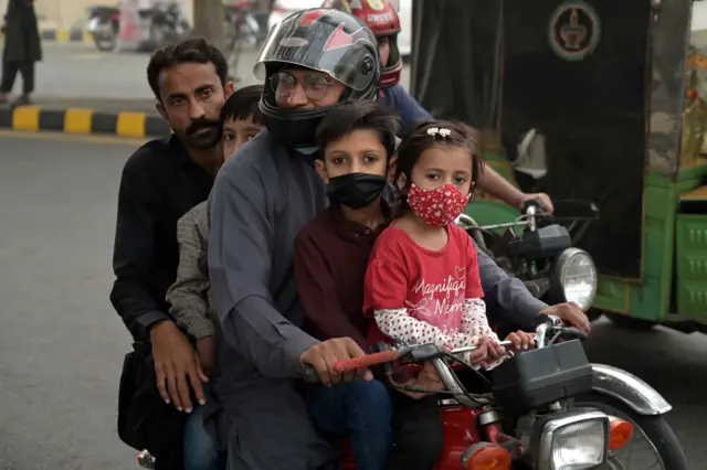 Yanzu haka birnin Lahore na Pakistan na fama da gurɓatacciyar iska da ba a saba gani ba 