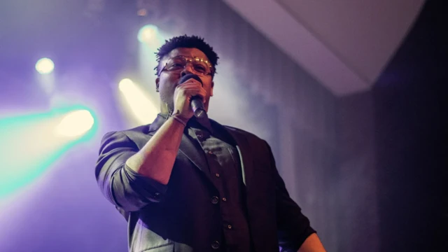 Айрым адамдар өзүн чоң чыгармачыл бийиктиктерге жетүүгө түртүү аркылуу өлүмгө каршы реакция кылышы ыктымал