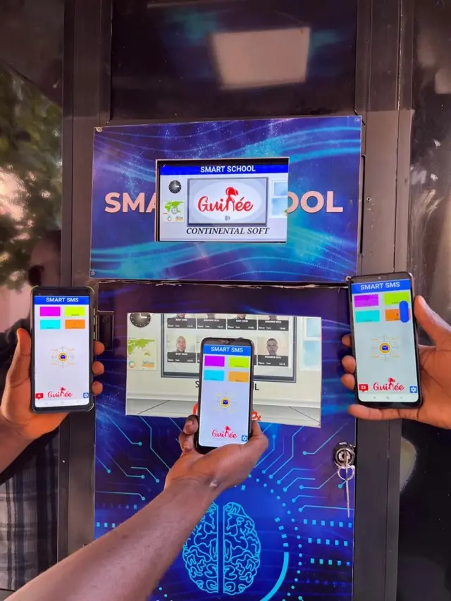 L'application Smart School fonctionne sans internet