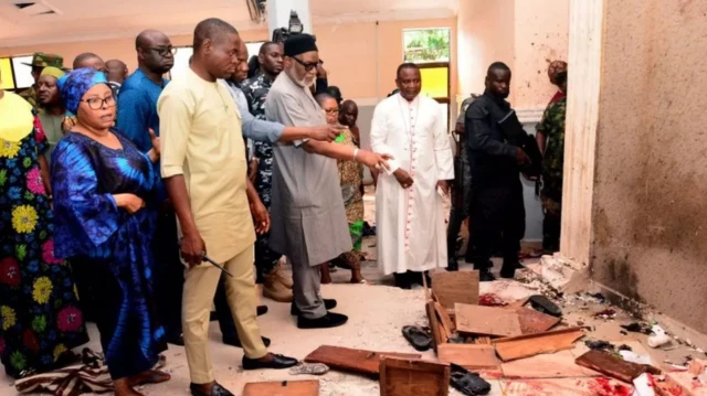 Gomina Akeredolu ati awọn mii n yẹ aaye ti ikọlu ti waye ni Owo