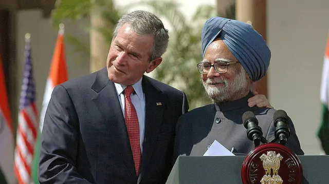 जॉर्ज बुश आणि मनमोहन सिंग