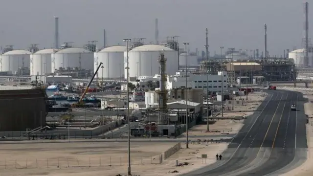 ఇరాన్, యుద్ధం, ఖతార్, లఫాన్ గ్యాస్ క్షేత్రం, చమురు, గ్యాస్ కొరత, అమెరికా, డోనల్డ్ ట్రంప్, ఇజ్రాయెల్, హార్ముజ్ జలసంధి, సంక్షోభం