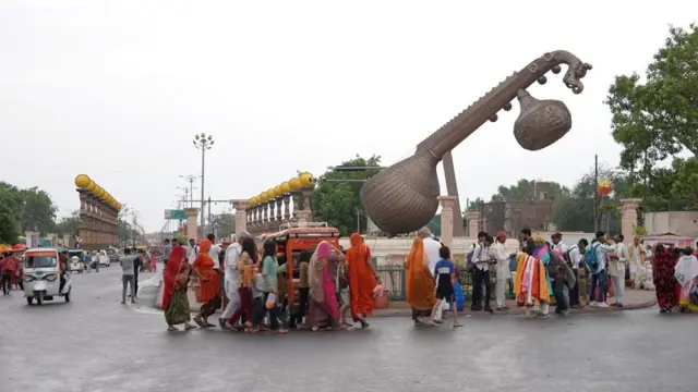 अयोध्या शहर का लता मंगेशकर चौक