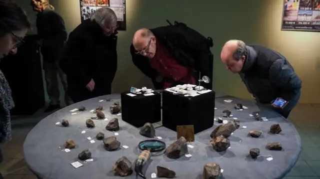 விண்கற்களின் சேகரிப்பு 