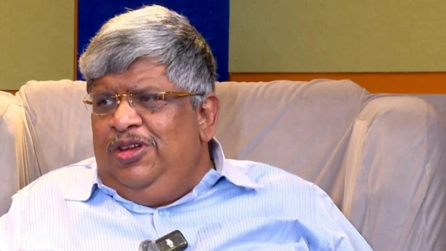 நிதிநிலை அறிக்கை குறித்து ஆனந்த் ஸ்ரீனிவாசன் கூறுவது என்ன?