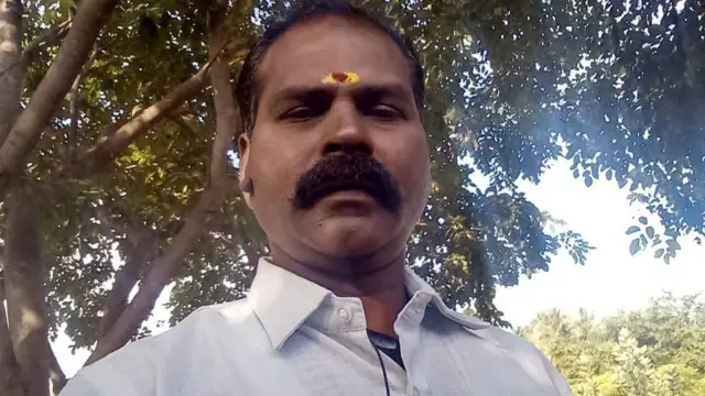 கப்பலூர் சுங்கச்சாவடி எதிர்ப்பு ஒருங்கிணைப்புக் குழுவைச் சேர்ந்த பி. ரவி