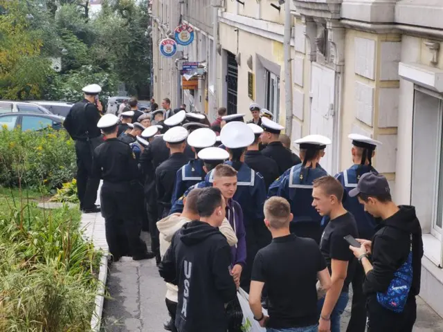 Владивостоктогу матростордун массалык добуш берүүсү